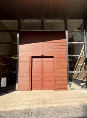 �_�ސ쌧���l�s����R�����̒��Ã}���V�����̃G���g�����X