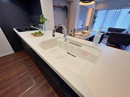 �_�ސ쌧���l�s�˒ˋ�����̒��Ã}���V�����̃L�b�`��