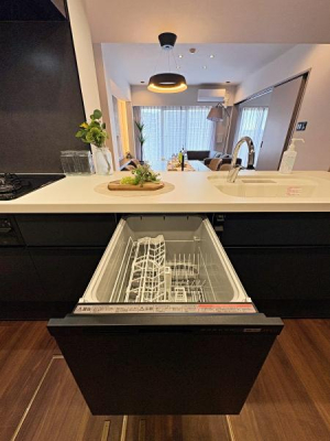 �_�ސ쌧���l�s�˒ˋ�����̒��Ã}���V�����̃L�b�`��