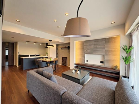 �_�ސ쌧���l�s�˒ˋ�����̒��Ã}���V�����̃��r���O