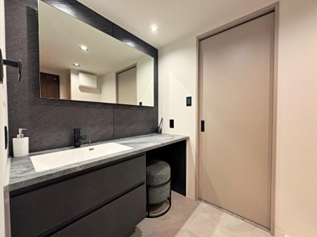 �_�ސ쌧���l�s�˒ˋ�����̒��Ã}���V�����̐��ʑ�E���ʏ�