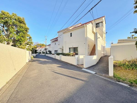 �_�ސ쌧���l�s���捪�݉��]��̒��Ã}���V�����̌��n�O�ώʐ^