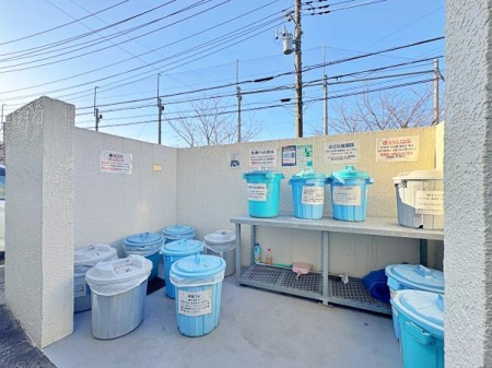 �_�ސ쌧���l�s���捪�݉��]��̒��Ã}���V�����̉摜