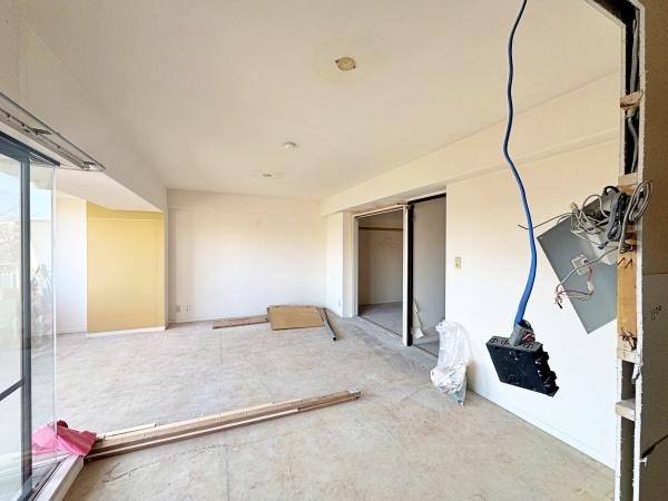 �_�ސ쌧���s���拞��3���ڂ̒��Ã}���V�����̃��r���O