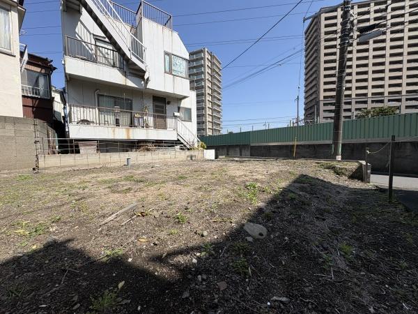 �_�ސ쌧���s���揬�c3���ڂ̐V�z��ˌ��Ă̂��̑����n