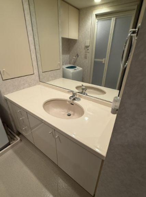 �_�ސ쌧���l�s���Ή�4���ڂ̒��Ã}���V�����̐��ʑ�E���ʏ�