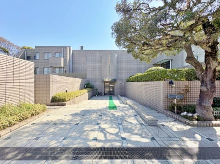 �����s��c��R��3���ڂ̒��Ã}���V�����̌��n�O�ώʐ^