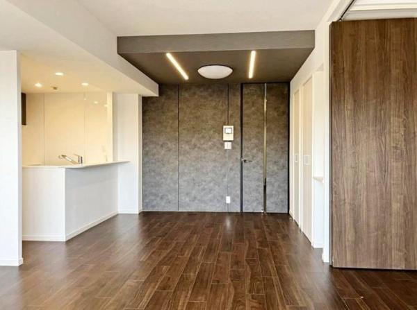 �_�ސ쌧���l�s�˒ˋ�����̒��Ã}���V�����̃��r���O