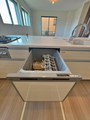 �_�ސ쌧���l�s�ۓy�P�J��㐛�c���̐V�z��ˌ��ẴL�b�`��