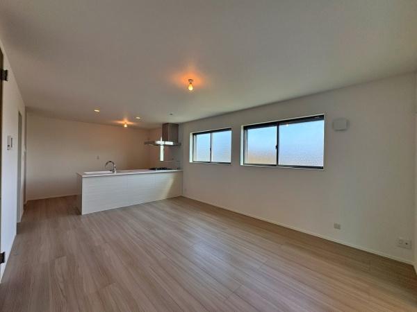 �_�ސ쌧���l�s�ۓy�P�J��㐛�c���̐V�z��ˌ��Ẵ��r���O