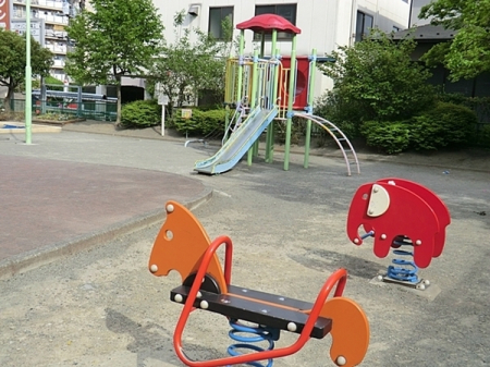 �_�ސ쌧���l�s�˒ˋ�O�c���̒��Ã}���V�����̎��ӊ�