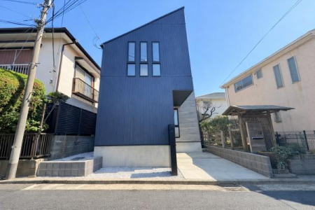 �_�ސ쌧���l�s���剪3���ڂ̐V�z��ˌ��Ă̌��n�O�ώʐ^