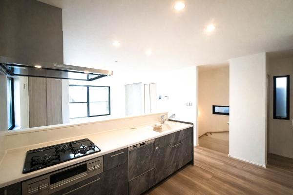 �_�ސ쌧���l�s�˒ˋ�앑��2���ڂ̐V�z��ˌ��ẴL�b�`��