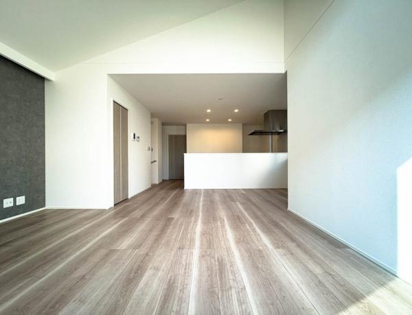 �_�ސ쌧���l�s�˒ˋ�앑��2���ڂ̐V�z��ˌ��Ẵ��r���O