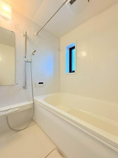 �_�ސ쌧���l�s�s�}���a���̐V�z��ˌ��Ă̗���