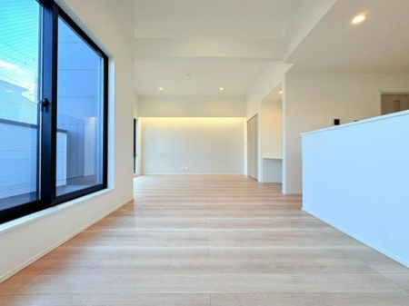 �_�ސ쌧���l�s�s�}���a���̐V�z��ˌ��Ẵ��r���O