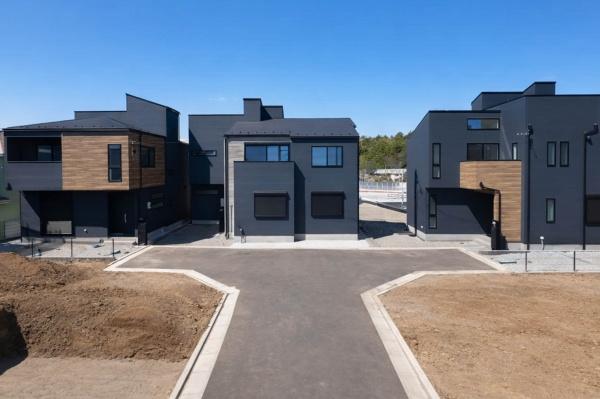 �_�ސ쌧����s���5���ڂ̐V�z��ˌ��Ă̌��n�O�ώʐ^