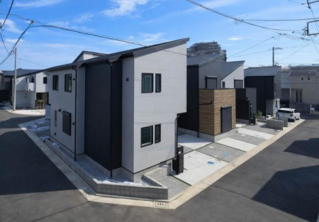 �_�ސ쌧������s����1���ڂ̐V�z��ˌ��Ă̊����\�z�}(�O��)