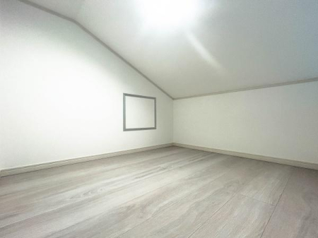 �_�ސ쌧���l�s�`����剪��3���ڂ̐V�z��ˌ��Ă̎��[