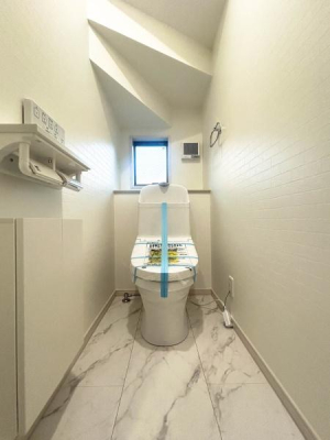 �_�ސ쌧���l�s�`����剪��3���ڂ̐V�z��ˌ��Ẵg�C��