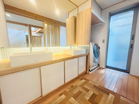 �_�ސ쌧���l�s�_�ސ��H���4���ڂ̒��È�ˌ��Ă̐��ʑ�E���ʏ�