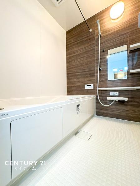 �_�ސ쌧���q�s�v��1���ڂ̐V�z��ˌ��Ă̗���