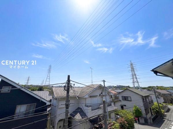 �_�ސ쌧���l�s�˒ˋ����̐V�z��ˌ��Ă̏Z�˂���̒��]�ʐ^