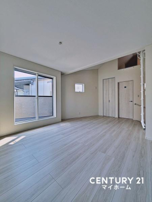 �_�ސ쌧���l�s��q�搙�c4���ڂ̐V�z��ˌ��Ẵ��r���O