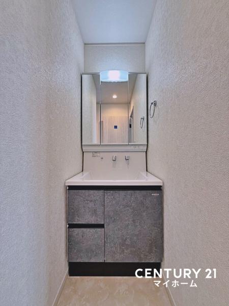 �_�ސ쌧���l�s��q�搙�c4���ڂ̐V�z��ˌ��Ă̐��ʑ�E���ʏ�