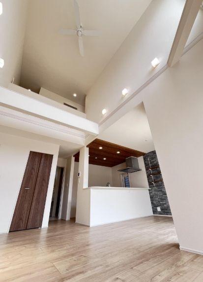 �_�ސ쌧���l�s����折���J��3���ڂ̐V�z��ˌ��Ẵ��r���O