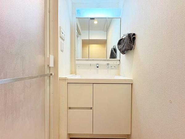 �_�ސ쌧���l�s�ߌ��搶��1���ڂ̒��Ã}���V�����̐��ʑ�E���ʏ�