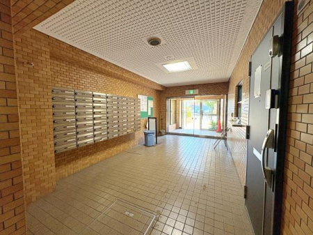 �_�ސ쌧���l�s�ߌ��搶��1���ڂ̒��Ã}���V�����̃G���g�����X