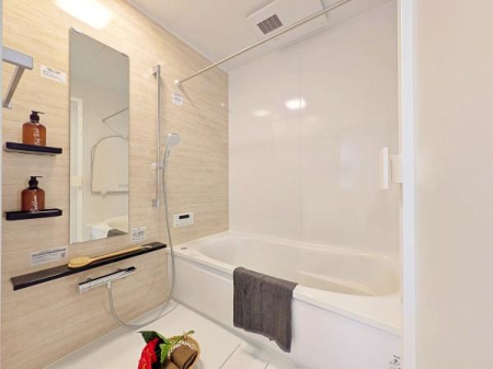 �����s���c�s�ʐ�w��4���ڂ̐V�z��ˌ��Ă̗���