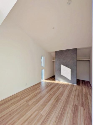 �����s���c�s�ʐ�w��4���ڂ̐V�z��ˌ��Ă̗m��