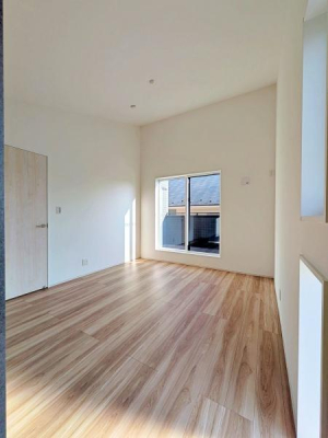 �����s���c�s�ʐ�w��4���ڂ̐V�z��ˌ��Ă̗m��