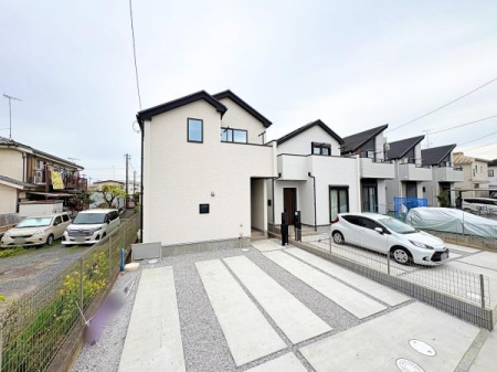 �����s���c�s�O�֒��̐V�z��ˌ��Ă̌��n�O�ώʐ^