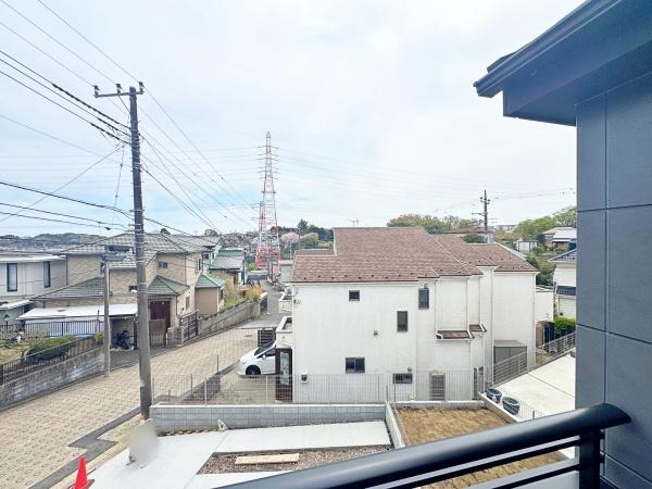 �_�ސ쌧���l�s���V�����̐V�z��ˌ��Ă̏Z�˂���̒��]�ʐ^