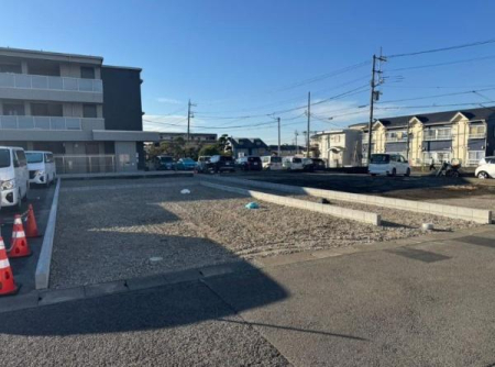 �_�ސ쌧�����s����3���ڂ̓y�n�̑O�ʓ��H�܂ތ��n�ʐ^