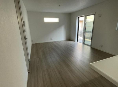 �_�ސ쌧�����s�[�J��7���ڂ̐V�z��ˌ��Ẵ��r���O