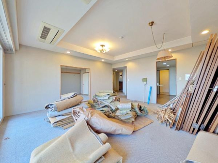 �����s���c�s����6���ڂ̒��Ã}���V�����̃��r���O