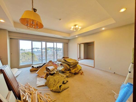 �����s���c�s����6���ڂ̒��Ã}���V�����̃��r���O