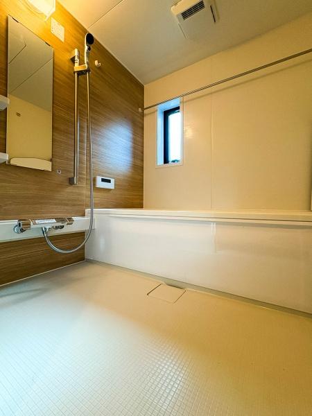 �_�ސ쌧���l�s�_�ސ�搼����3���ڂ̐V�z��ˌ��Ă̗���