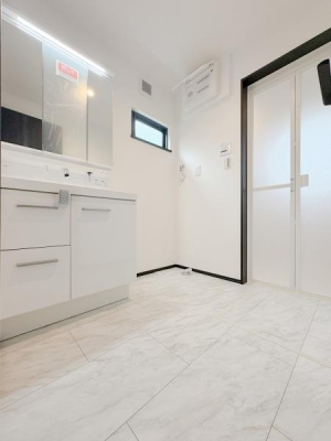 �_�ސ쌧���l�s���J��{��3���ڂ̐V�z��ˌ��Ă̐��ʑ�E���ʏ�