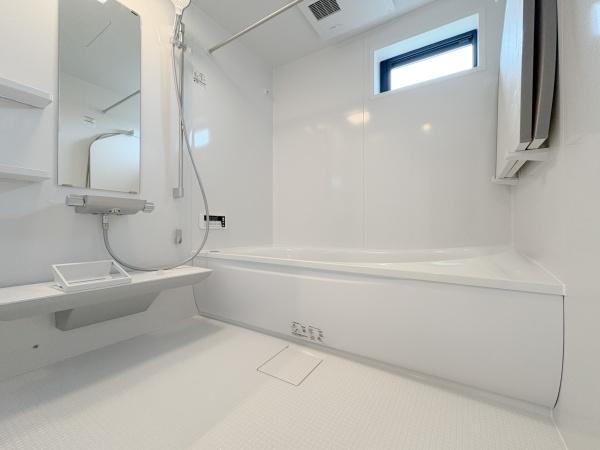 �_�ސ쌧���l�s���J��{��3���ڂ̐V�z��ˌ��Ă̗���