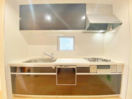 �_�ސ쌧���l�s���J����1���ڂ̒��È�ˌ��ẴL�b�`��