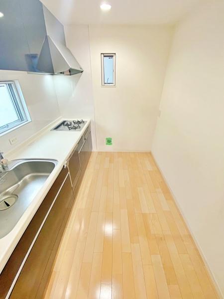 �_�ސ쌧���l�s���J����1���ڂ̒��È�ˌ��ẴL�b�`��