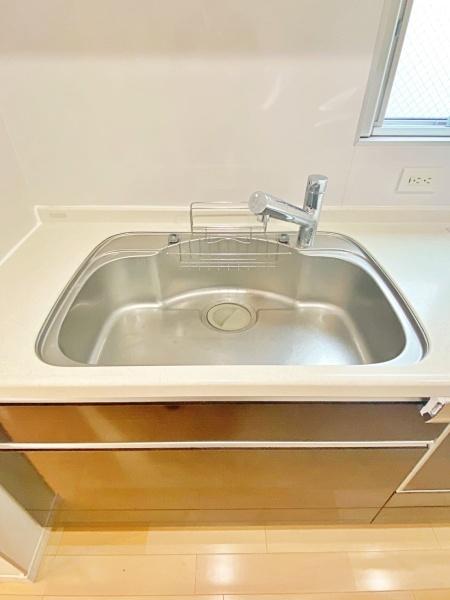 �_�ސ쌧���l�s���J����1���ڂ̒��È�ˌ��ẴL�b�`��