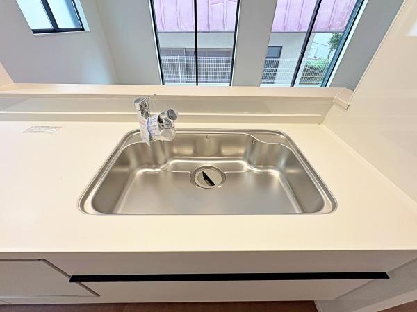 �_�ސ쌧���s�������c3���ڂ̐V�z��ˌ��ẴL�b�`��