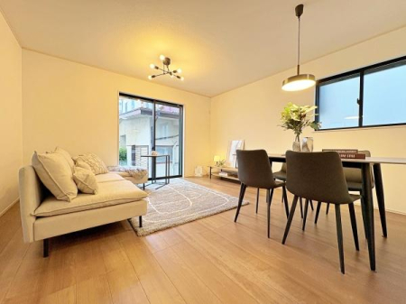 �_�ސ쌧���s�������c3���ڂ̐V�z��ˌ��Ẵ��r���O