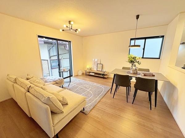 �_�ސ쌧���s�������c3���ڂ̐V�z��ˌ��Ẵ��r���O